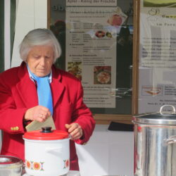 M. Eschenbeck am Stand